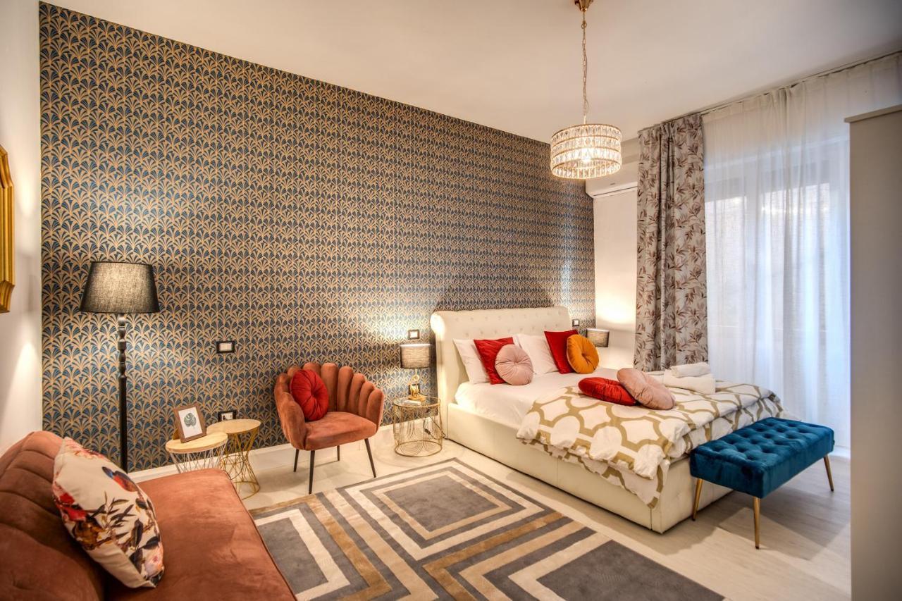 Aweshomeitaly - White Mirrors Apartment بيزا المظهر الخارجي الصورة