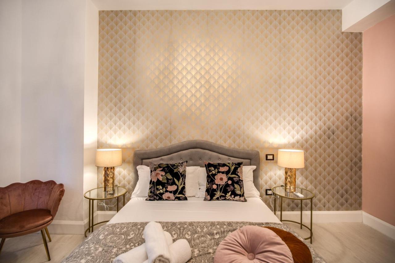 Aweshomeitaly - White Mirrors Apartment بيزا المظهر الخارجي الصورة