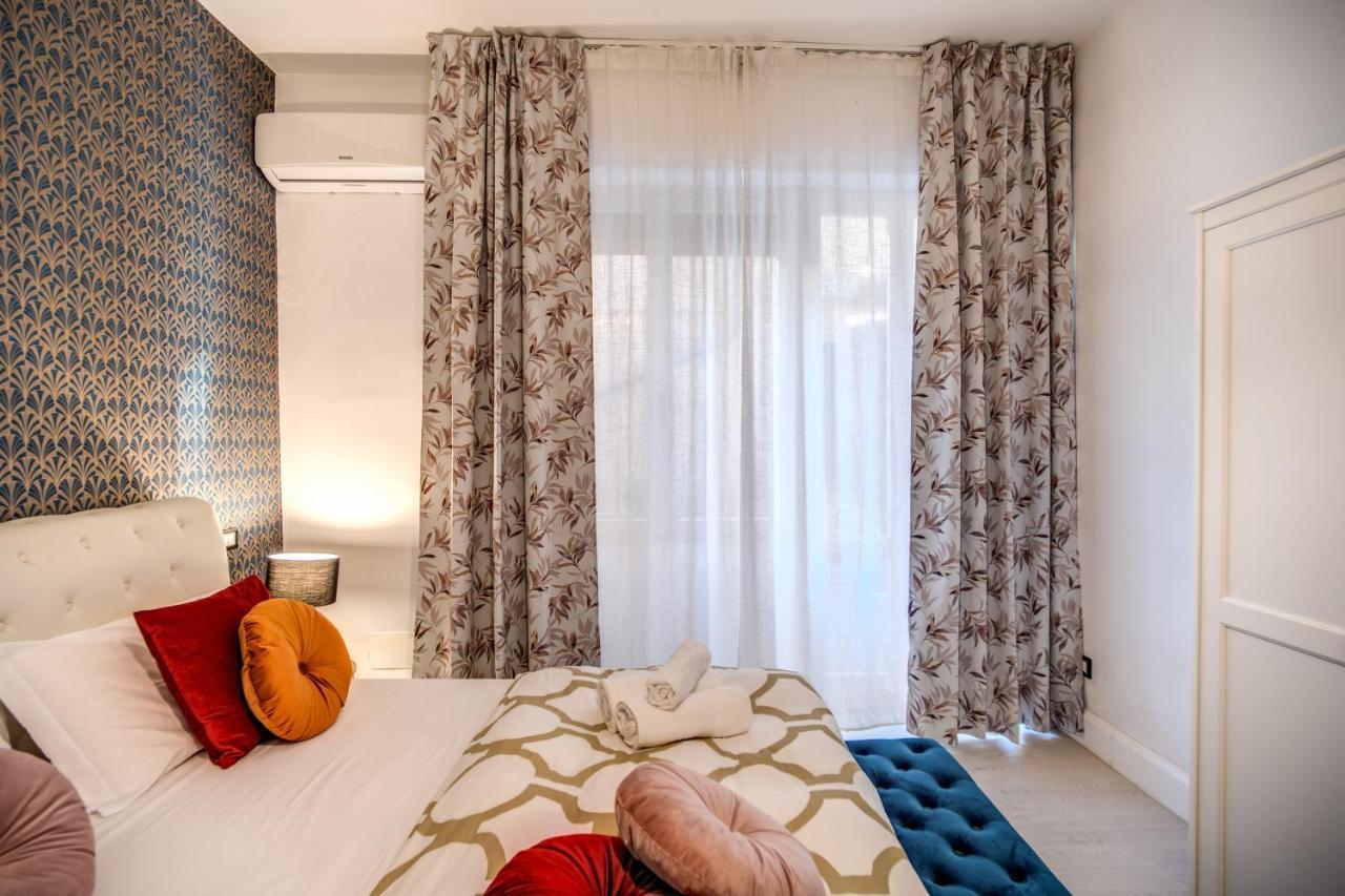 Aweshomeitaly - White Mirrors Apartment بيزا المظهر الخارجي الصورة