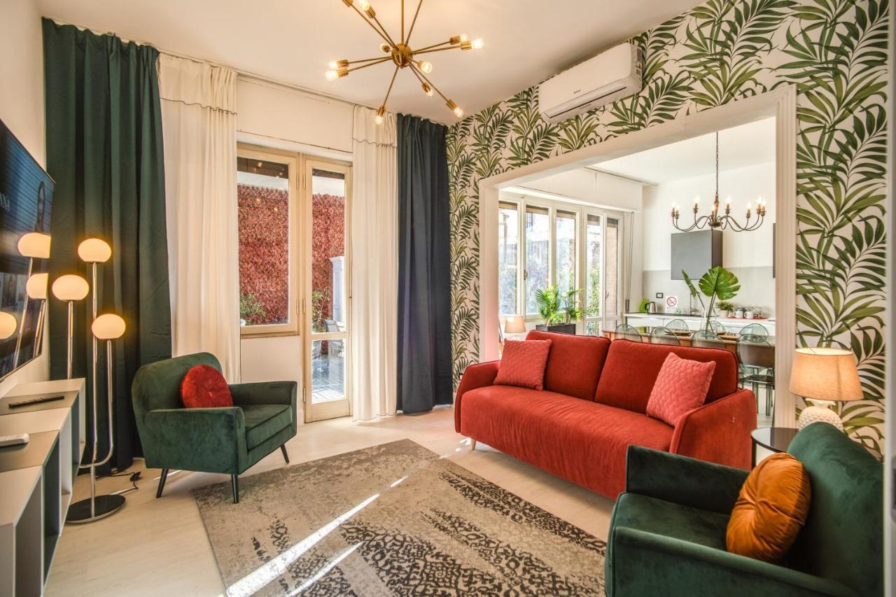Aweshomeitaly - White Mirrors Apartment بيزا المظهر الخارجي الصورة