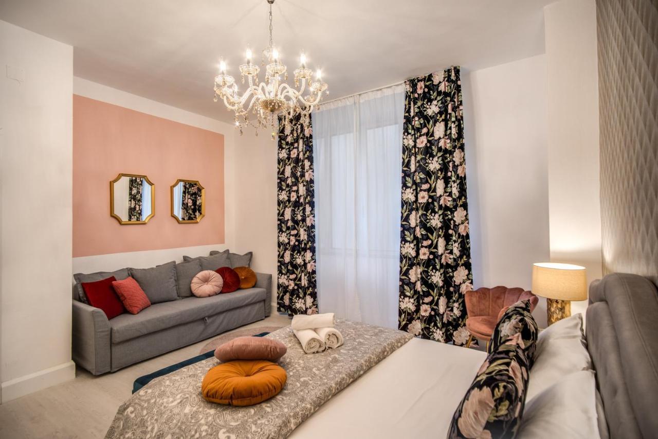 Aweshomeitaly - White Mirrors Apartment بيزا المظهر الخارجي الصورة