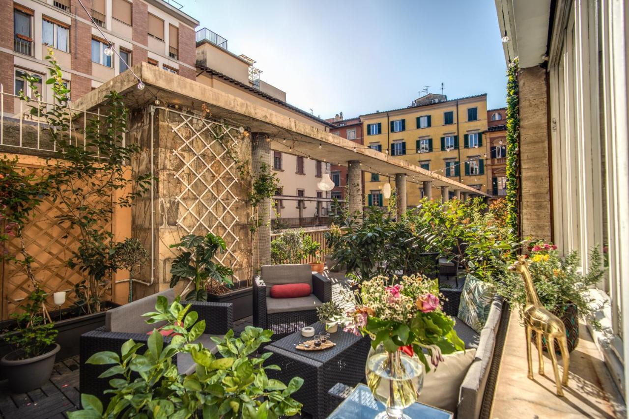 Aweshomeitaly - White Mirrors Apartment بيزا المظهر الخارجي الصورة